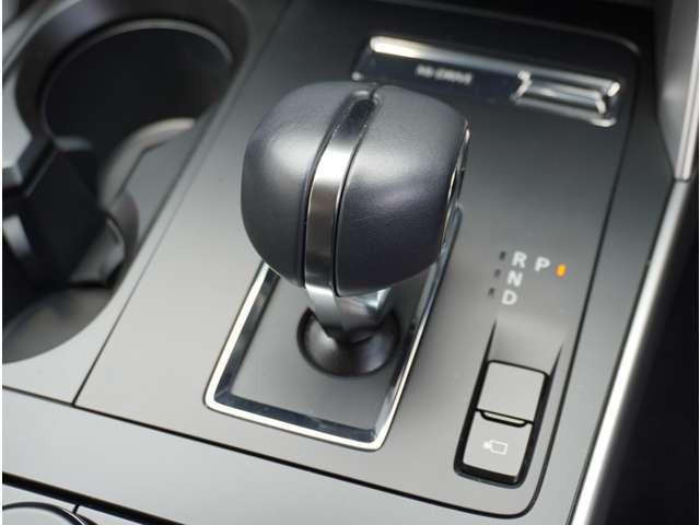ＣＸ－６０ ２．５　２５Ｓ　Ｓパッケージ　衝突被害軽減ブレーキ全方位モニターナビ　アルミホイール　アダプティブクルーズコントロール　フルセグテレビ　横滑り防止装置　アイドリングストップ　オートマチックハイビーム　盗難防止装置　スマートキー（50枚目）