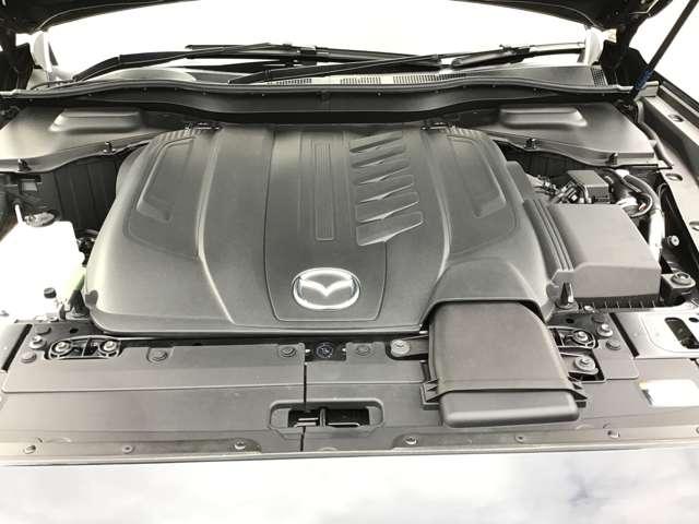ＣＸ－６０ ３．３　ＸＤハイブリッド　エクスクルーシブ　スポーツ　ディー　電動リアゲート全方位モニターフルセグＴＶナ　ＭＲＣＣ　スマートキー　横滑り防止装置　メモリーナビ　ＥＴＣ　シートヒーター　オートハイビーム　パワーシート　バックカメラ　４ＷＤ　アイドリングストップ（10枚目）