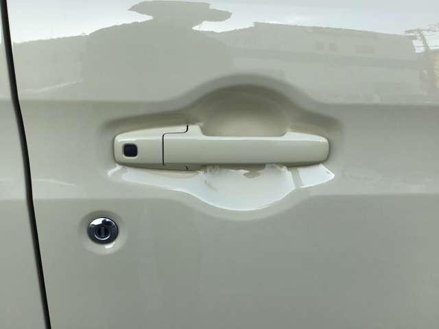 フレアワゴン ６６０　ハイブリッド　ＸＳ　両側電動スライドドアレーンキープアシスト　衝突軽減ブレーキサポート　バックセンサー　スマートキープッシュスタート　ナビＴＶ　Ａストップ　盗難防止装置　シートヒータ　地デジ　キーフリー　ＥＴＣ　ＡＢＳ（10枚目）