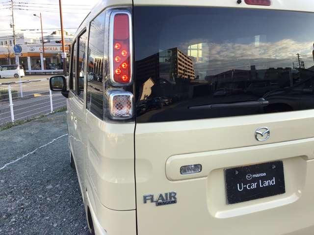 フレアワゴン ６６０　ハイブリッド　ＸＳ　両側電動スライドドアレーンキープアシスト　衝突軽減ブレーキサポート　バックセンサー　スマートキープッシュスタート　ナビＴＶ　Ａストップ　盗難防止装置　シートヒータ　地デジ　キーフリー　ＥＴＣ　ＡＢＳ（14枚目）