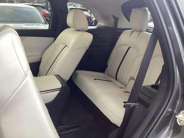 ＣＸ－８０ ３．３　ＸＤハイブリッド　プレミアム　モダン　ディーゼルター　ナビ　ＥＴＣ　サンルーフ　試乗車アップ車　全周囲カメラ　３列シート　バックカメラ　シートヒーター　４ＷＤ　ＥＴＣ（16枚目）