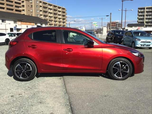 MAZDA2 1.5 XD スポルトプラス ディーゼルターボ 2カメラドラレコ全方位モニターフルセグTVE レーダークルーズ TV アドバンストキー コーナーセンサー パワステ パワーウィンドウ DSC ETC 電動シート シートヒーター アルミホイール DVD(7枚目)