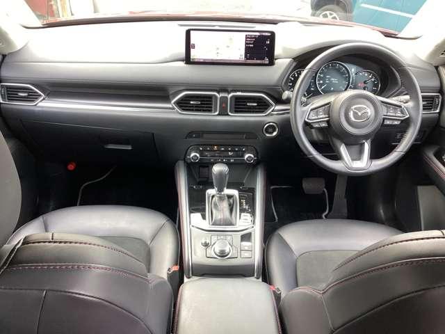 ＣＸ－５ ２．０　２０Ｓ　ブラックトーンエディション　２カメラドラレコ全方位モニターフルセグＴＶ　横滑防止装置　Ｐセンサー　ＥＴＣ付き　メモリーナビ　オートエアコン　ｉ－ｓｔｏｐ　イモビライザー　アルミホイール　キーレス　地デジ　アドバンストキー（2枚目）