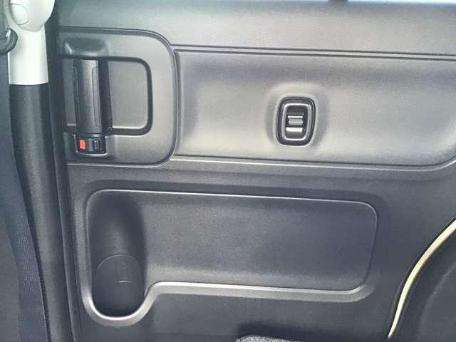 ���A�[�h�A�J���o�[�A�p���[�E�C���h�X�C�b�`�A�y�b�g�{�g��������z���_�[�t��