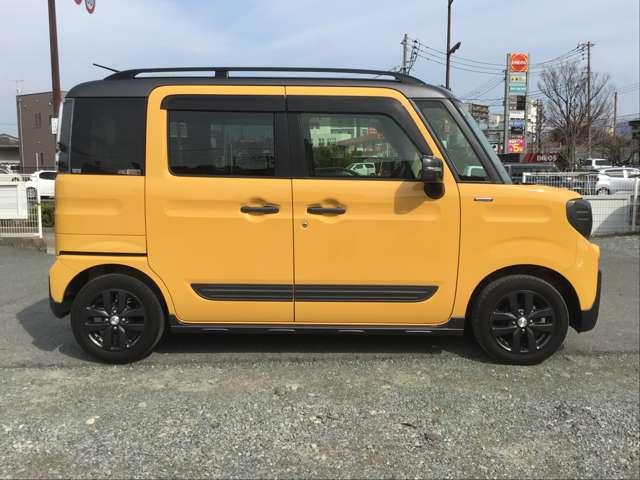 フレアワゴンタフスタイル ６６０　タフスタイル　ハイブリッド　ＸＳ　ナビ　ＥＴＣ　バックカメラ　横滑り防止　Ｓヒーター　バックモニター　フルオートエアコン　キーレス　ＥＴＣ車載器　メモリーナビ　ナビ　ＡＢＳ（3枚目）