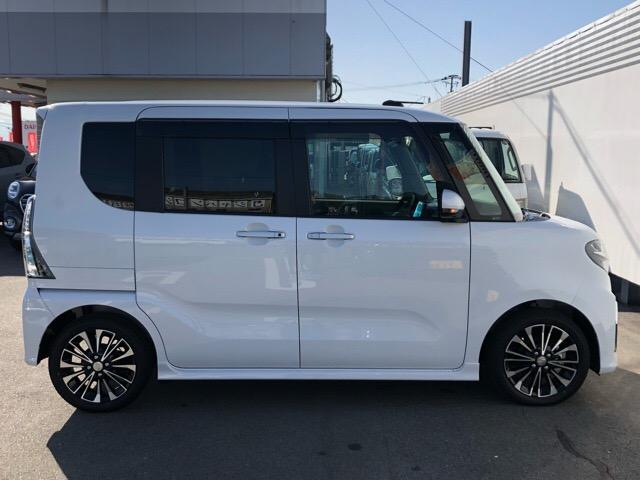 カスタムRS 両側電動スライドドア・パノラマカメラ・コーナーセンサー・プッシュボタンスタート・ステアリングスイッチ・アルミホイール・キーフリーシステム・シートヒーター・パワーウィンドウ(15枚目)
