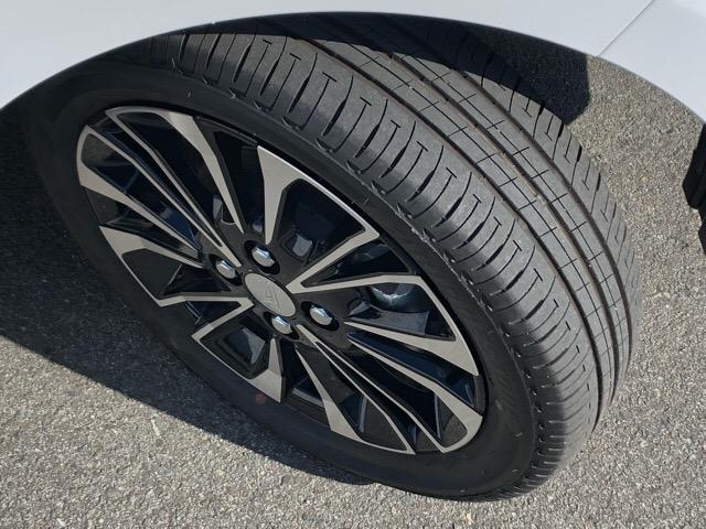 カスタムRS 両側電動スライドドア・パノラマカメラ・コーナーセンサー・プッシュボタンスタート・ステアリングスイッチ・アルミホイール・キーフリーシステム・シートヒーター・パワーウィンドウ(27枚目)