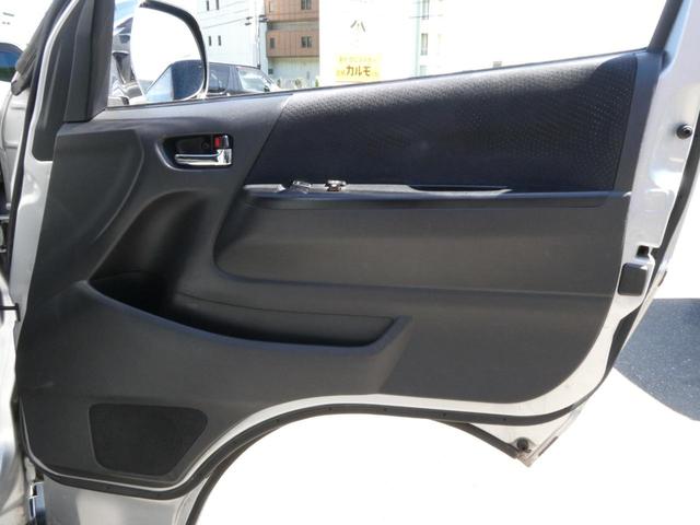 ハイエースバン ロングスーパーＧＬ　１年間１万キロ無償保証　４型　ドラレコ前後　ＳＤナビ　バックカメラ　フルセグＴＶ　ＥＴＣ　キーレス　Ｂｌｕｅｔｏｏｔｈ　ＣＤ・ＤＶＤ再生　両側スライド　運転席エアバック　フォグランプ　排ガス浄化装置（39枚目）