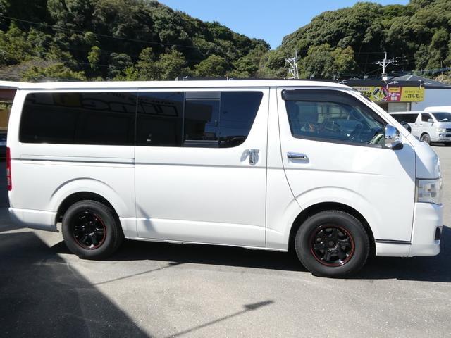 ハイエースバン ロングスーパーＧＬ　１年間１万キロ無償保証　３型　ドラレコ前後　社外ディスプレイオーディオ　バックカメラ　社外アルミ　ＥＴＣ　キーレス　ウッドコンビハンドル　Ｂｌｕｅｔｏｏｔｈ　ＬＥＤヘッド　オートライト　レーダー（27枚目）