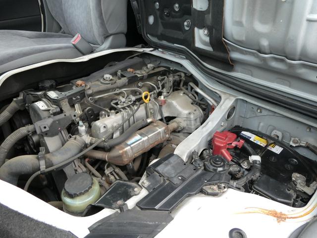 ハイエースバン ロングスーパーＧＬ　１年間１万キロ無償保証　１型　４ＷＤ　社外アルミ　ＥＴＣ　メモリーナビ　バックカメラ　ワンセグＴＶ　ＤＶＤ再生　両側スライド　フォグランプ　オートライト　両側スライド　運転席エアバック　ターボ（40枚目）