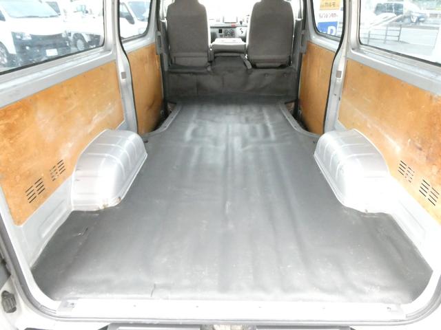 ハイエースバン ロングＤＸ　１年間１万キロ無償保証　１型　４ＷＤ　メモリーナビ　ワンセグＴＶ　ＣＤ再生　ＥＴＣ　純正キーレス　両側スライド　運転席エアバック　両側スライド　ＬＥＤヘッド　ゴムマット　１００Ｖ電源　パワーウィンドウ（22枚目）