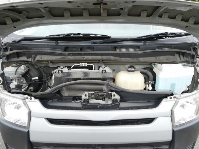 ハイエースバン ロングＤＸ　１年間１万キロ無償保証　４型　４ＷＤ　ＥＴＣ　純正キーレス　両側スライド　１００Ｖ電源　運転席エアバック　リア小窓　排ガス浄化装置　レベライザー　ゴムマット　ターボ　ＡＢＳ　集中ドアロック（37枚目）