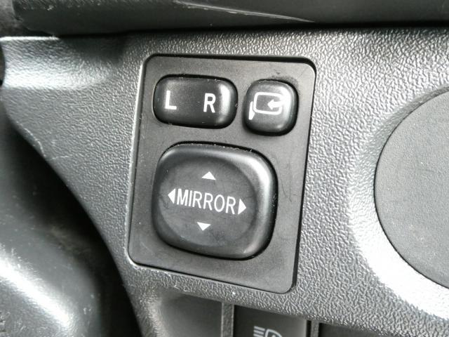 ハイエースバン ロングDX GLパッケージ 1年間1万キロ無償保証 7型 ETC 純正キーレス クリアランスソナー 衝突被害軽減ブレーキ 両側スライド Wエアバック 両側スライド オートライト オートマチックハイビーム リア小窓 電格ミラー(14枚目)