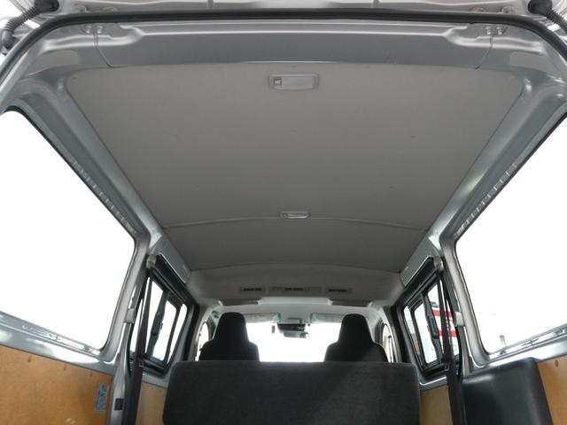 ハイエースバン ロングDX GLパッケージ 1年間1万キロ無償保証 7型 ETC 純正キーレス クリアランスソナー 衝突被害軽減ブレーキ 両側スライド Wエアバック 両側スライド オートライト オートマチックハイビーム リア小窓 電格ミラー(25枚目)