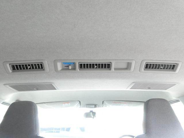 ��������O���̎ʐ^�������肷�邱�Ƃ��\�ł������C�y�ɂ��₢���킹���������I�I