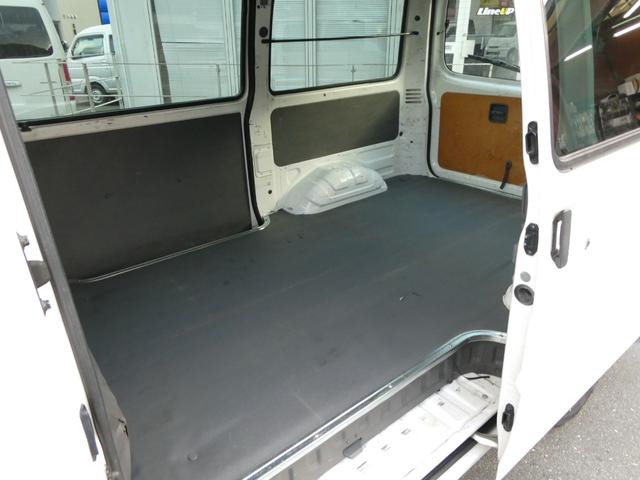 �����X�͑�O�ҋ@�ւɂ��ԗ���Ԋm�F�����{���Ă���܂���