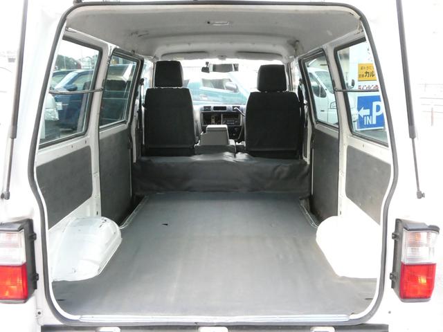 ���ԗ��ɕt���Ă��鑕�����e�Ȃǂ��C�y�ɂ��⍇������������