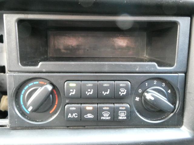 ��������O���̎ʐ^�������肷�邱�Ƃ��\�ł������C�y�ɂ��₢���킹���������I�I