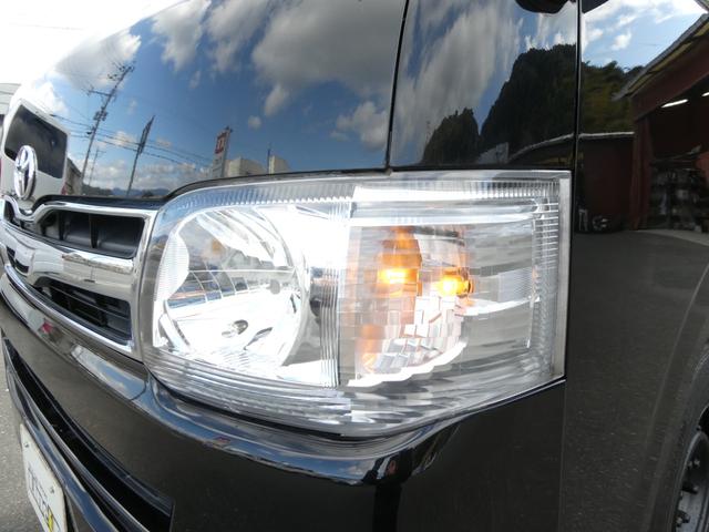 ハイエースバン ロングスーパーＧＬ　１年間１万キロ無償保証　３型　ＨＤＤナビ　フルセグＴＶ　ＣＤ・ＤＶＤ再生　Ｂｌｕｅｔｏｏｔｈ接続　ＥＴＣ　キーレス　木目調フローリングマット　オートライト　フォグランプ　ウッドコンビハンドル　ターボ（19枚目）