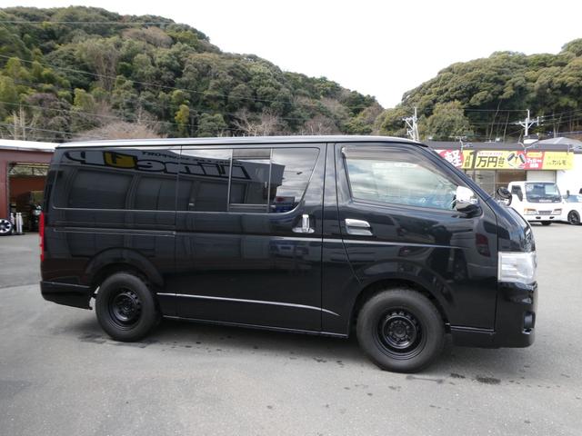ハイエースバン ロングスーパーＧＬ　１年間１万キロ無償保証　３型　ＨＤＤナビ　フルセグＴＶ　ＣＤ・ＤＶＤ再生　Ｂｌｕｅｔｏｏｔｈ接続　ＥＴＣ　キーレス　木目調フローリングマット　オートライト　フォグランプ　ウッドコンビハンドル　ターボ（25枚目）