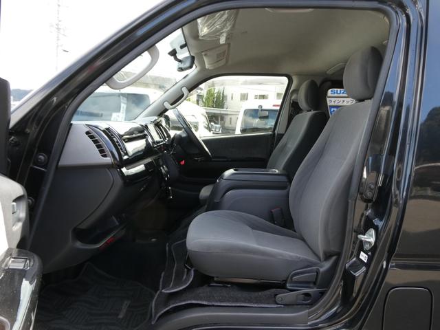 ハイエースバン ロングスーパーＧＬ　１年間１万キロ無償保証　３型　ＨＤＤナビ　フルセグＴＶ　ＣＤ・ＤＶＤ再生　Ｂｌｕｅｔｏｏｔｈ接続　ＥＴＣ　キーレス　木目調フローリングマット　オートライト　フォグランプ　ウッドコンビハンドル　ターボ（30枚目）