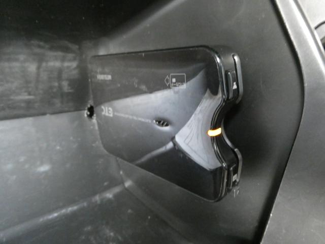 ハイエースバン ロングスーパーＧＬ　１年間１万キロ無償保証　３型　ＨＤＤナビ　フルセグＴＶ　ＣＤ・ＤＶＤ再生　Ｂｌｕｅｔｏｏｔｈ接続　ＥＴＣ　キーレス　木目調フローリングマット　オートライト　フォグランプ　ウッドコンビハンドル　ターボ（44枚目）