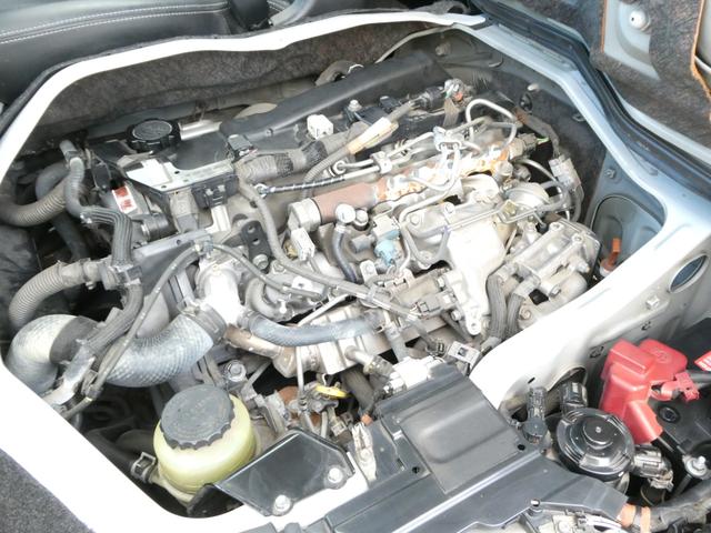 ハイエースバン スーパーＧＬ　ダークプライム　１年間１万キロ無償保証　４型　メモリーナビ　バックカメラ　フルセグＴＶ　スマートキー　ＣＤ・ＤＶＤ再生　ハーフレザーシート　ＬＥＤヘッド　ウッドコンビハンドル　フォグランプ　ＥＴＣ　Ｗエアバック（41枚目）