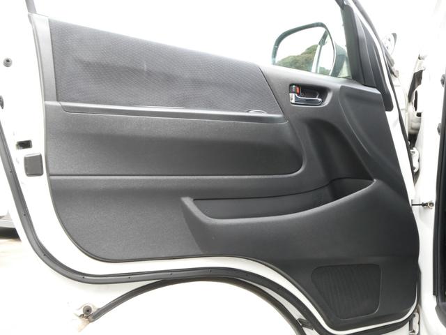 ��������O���̎ʐ^�������肷�邱�Ƃ��\�ł������C�y�ɂ��₢���킹���������I�I