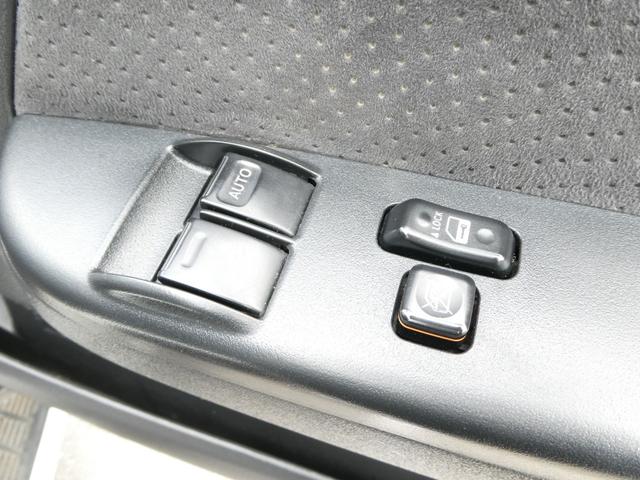 ��������O���̎ʐ^�������肷�邱�Ƃ��\�ł������C�y�ɂ��₢���킹���������I�I