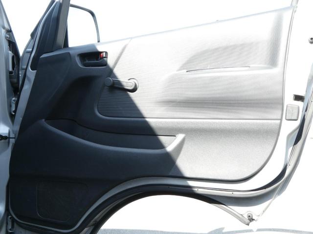 ハイエースバン ロングDX 1年間1万キロ無償保証 1型 ETC 運転席エアバック 両側スライド ラジオ リア小窓 ゴムマット 集中ドアロック パワステ ABS ターボ(36枚目)