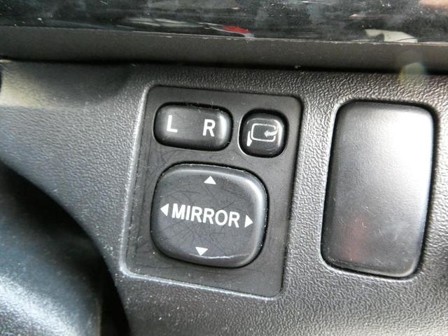 ハイエースバン ロングスーパーＧＬ　１年間１万キロ無償保証　１型　ＨＤＤナビ　バックカメラ　ＣＤ・ＤＶＤ　ＥＴＣ　社外アルミホイール　社外テール　ローダウン　ベッドキット　シートカバー　Ｗエアバック　両側スライド　ターボ　オートライト（44枚目）