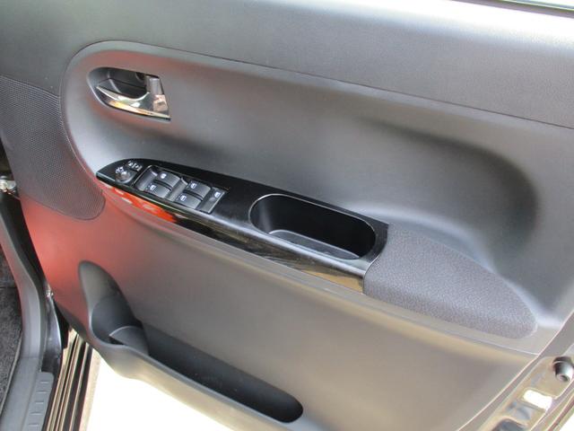 タント カスタムＲＳ　ＳＡＩＩ　両側パワスラ・８インチメモリーナビ・Ｂｌｕｅｔｏｏｔｈ・フルセグＴＶ・ＤＶＤ再生・ＥＴＣ・ＬＥＤヘッドライト・アイドリングストップ・衝突軽減ブレーキ・スマートキー・キーレス・盗難防止装置・ベンチシート（19枚目）