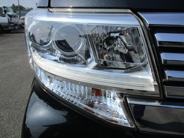 タント カスタムＲＳ　ＳＡＩＩ　両側パワスラ・８インチメモリーナビ・Ｂｌｕｅｔｏｏｔｈ・フルセグＴＶ・ＤＶＤ再生・ＥＴＣ・ＬＥＤヘッドライト・アイドリングストップ・衝突軽減ブレーキ・スマートキー・キーレス・盗難防止装置・ベンチシート（28枚目）