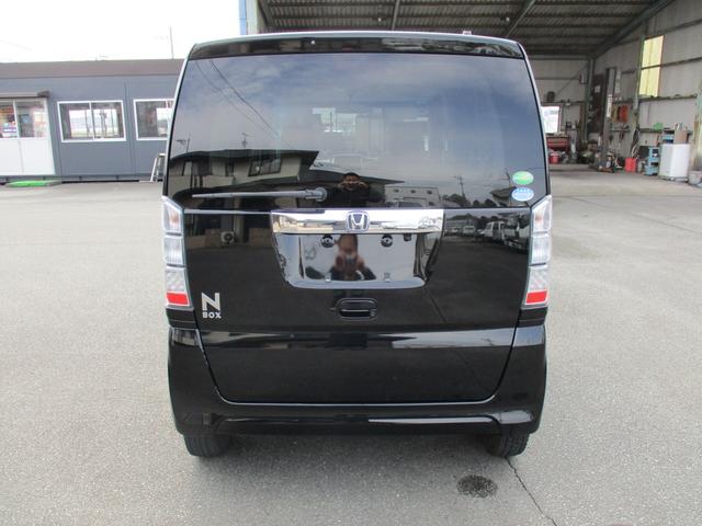 Ｎ－ＢＯＸ Ｇ・Ｌパッケージ　左側電動スライドドア・メモリーナビ・フルセグＴＶ・Ｂカメラ・社外ホイール・アイドリングストップ・プッシュスタート・スマートキー・キーレス・バックカメラ・盗難防止装置・ベンチシート（22枚目）