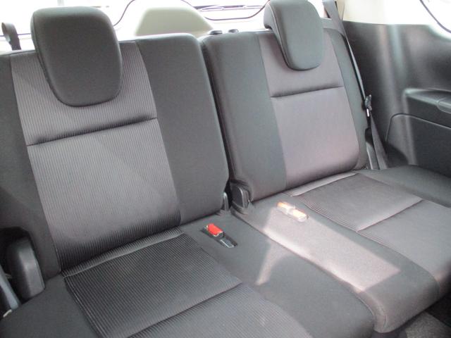 セレナ ハイウェイスター　Ｖセレクション　両側電動スライド・９インチメモリーナビ・フルセグＴＶ・Ｂｌｕｅｔｏｏｔｈ・後席モニター・アラウンドビューモニター・全周囲カメラ・プロパイロット・前後ドライブレコーダー・ＥＴＣ・ＬＥＤヘッドライト（19枚目）