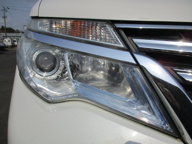 セレナ ハイウェイスターＳ－ＨＶアドバンスドセーフティパック　両側電動スライドドア・メモリーナビ・フルセグＴＶ・Ｂｌｕｅｔｏｏｔｈ・全周囲カメラ・ＥＴＣ・３列シート・８人乗り・アイドリングストップ・衝突被害軽減システム（39枚目）