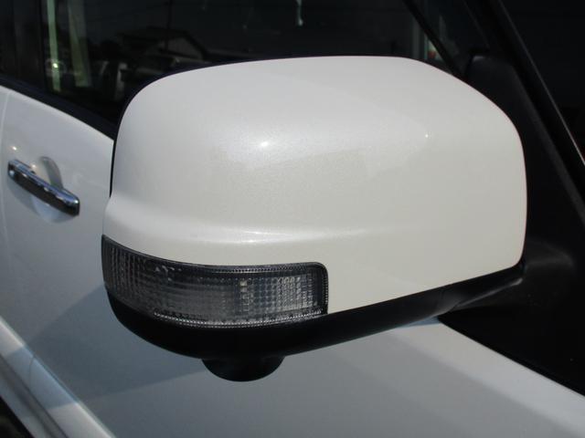 セレナ ハイウェイスターＳ－ＨＶアドバンスドセーフティパック　両側電動スライドドア・メモリーナビ・フルセグＴＶ・Ｂｌｕｅｔｏｏｔｈ・全周囲カメラ・ＥＴＣ・３列シート・８人乗り・アイドリングストップ・衝突被害軽減システム（41枚目）