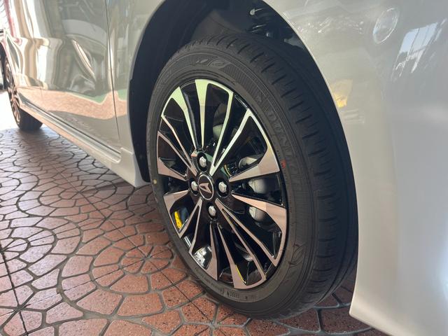 タント カスタムＲＳ　スマートアシスト　ナビ／ワンセグＴＶ／ＣＤ／ＳＤ録音機能／Ｂｌｕｅｔｏｏｔｈ／ＵＳＢ　バックカメラ　ＬＥＤヘッドライ　オートライト　アダクティブドライビングビーム　後席両側パワースライドドア　新車（6枚目）