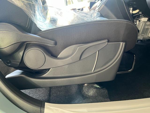 タフト Ｇ　クロムベンチャー　スマートアシスト　ＬＥＤヘッドランプ　９インチディスプレイオーディオ／ＡｐｐｌｅＣａｒＰｌａｙ／ＡｎｄｒｏｉｄＡｕｔｏ／Ｂｌｕｅｔｏｏｔｈ／フルセグＴＶ／ＨＤＭＩ／ＵＳＢ／バックカメラ付　新車（30枚目）