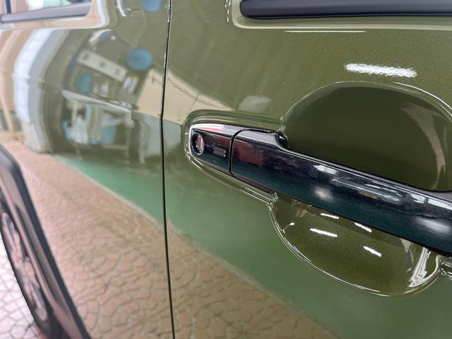 タフト Ｇ　ダーククロムベンチャー　ナビ／ワンセグＴＶ／ＣＤ／ＳＤ録音機能／Ｂｌｕｅｔｏｏｔｈ／ＵＳＢ／バックカメラ付　シートヒーター　スーパーＵＶ＆ＩＲカットガラス　前後コーナーセンサー　ＬＥＤフォグ・ヘッドランプ　オートライト新車（8枚目）