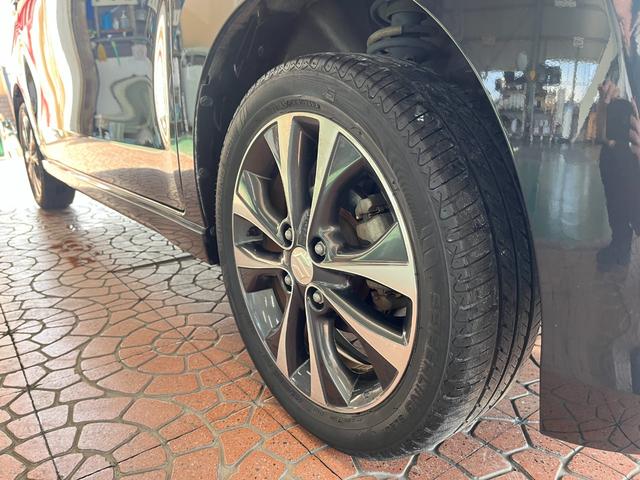 ワゴンＲスティングレー Ｔ　レ－ダーブレーキ　ナビ／フルセグＴＶ／ＤＶＤ／ＣＤ　ドライブレコーダー　ＥＴＣ　クルーズコントロール　ディスチャージヘッドランプ　シートヒータ　アイドリングストップ　ターボ車（8枚目）