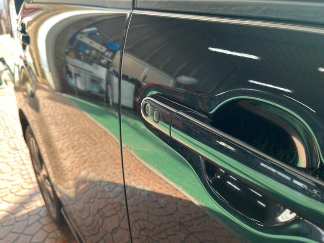 ワゴンＲスティングレー Ｔ　レ－ダーブレーキ　ナビ／フルセグＴＶ／ＤＶＤ／ＣＤ　ドライブレコーダー　ＥＴＣ　クルーズコントロール　ディスチャージヘッドランプ　シートヒータ　アイドリングストップ　ターボ車（9枚目）