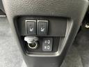 なんと運転席+助手席にもシ-トヒ-タ-が!冬場に活躍の予感♪USB電源ソケット♪