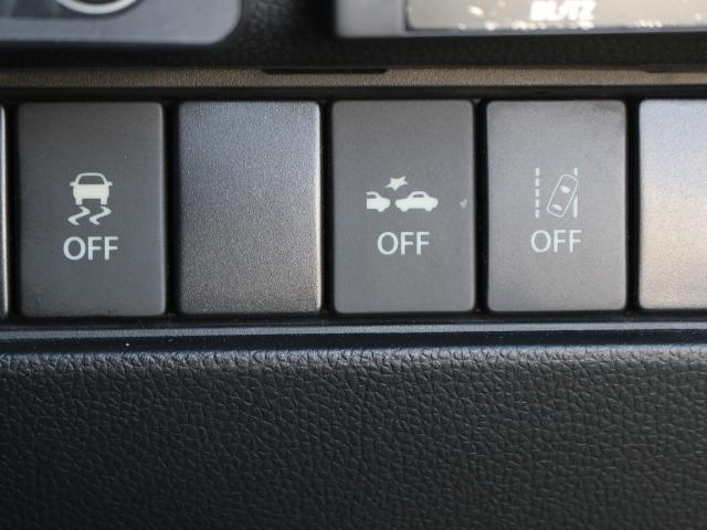 スイフトスポーツ ベースグレード　社外エアロ　ＺＳＳ車高調　ＳＳＲ　１７インチＡＷ　ＨＫＳエアクリ　ＨＫＳフラッシュエディター　社外マフラー　デフィ追加メーター　ブリッツスロコン　モンスタースポーツアルミペダル　前後ドラレコ（25枚目）