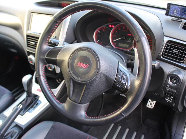 インプレッサ WRX STI Aライン タイプS フジツボマフラー 純正18インチAW カロッツェリアナビ バックカメラ ETC HID クルコンスマートキー(3枚目)