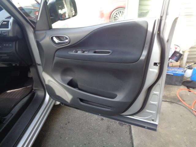 セレナ ハイウェイスター　Ｓ－ハイブリッド　両側パワースライドドア　純正ナビ　フルセグＴＶ　バックカメラ　スマートキー　プッシュスタート　ＥＴＣ　純正アルミ（21枚目）