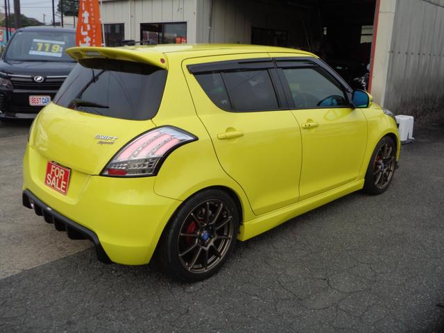 スイフトスポーツ ベースグレード　ＨＫＳ車高調　社外ハンドル　社外マフラー　社外ホイール　エアクリーナー　社外テール　ディスプレイオーディオ　フルセグＴＶ　デジタルインナーミラー　純正シートマフラー有り　ドライブレコーダー　ＥＴＣ（4枚目）