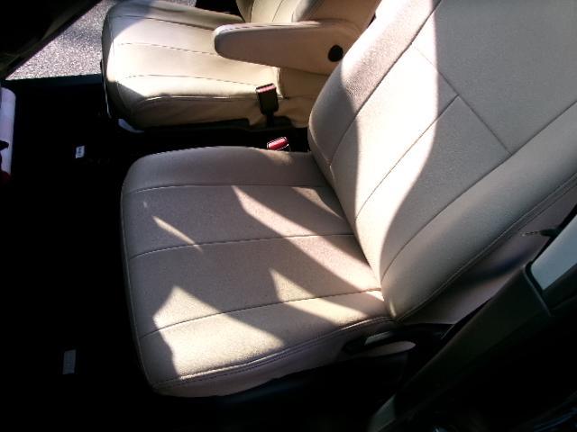 純正エアロ付きグレードでスタイリッシュ＆スポーティーなエクステリア！！◎スタイリッシュでカッコイイですよね♪