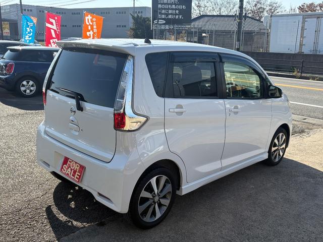 ｅＫカスタム Ｔ　ｅ－アシスト　純正ナビ　フルセグＴＶ　純正アルミ　プロトコーポレーション　スマートキー　キセノンヘッドライト　バックカメラ（7枚目）