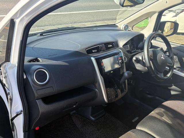 ｅＫカスタム Ｔ　ｅ－アシスト　純正ナビ　フルセグＴＶ　純正アルミ　プロトコーポレーション　スマートキー　キセノンヘッドライト　バックカメラ（12枚目）